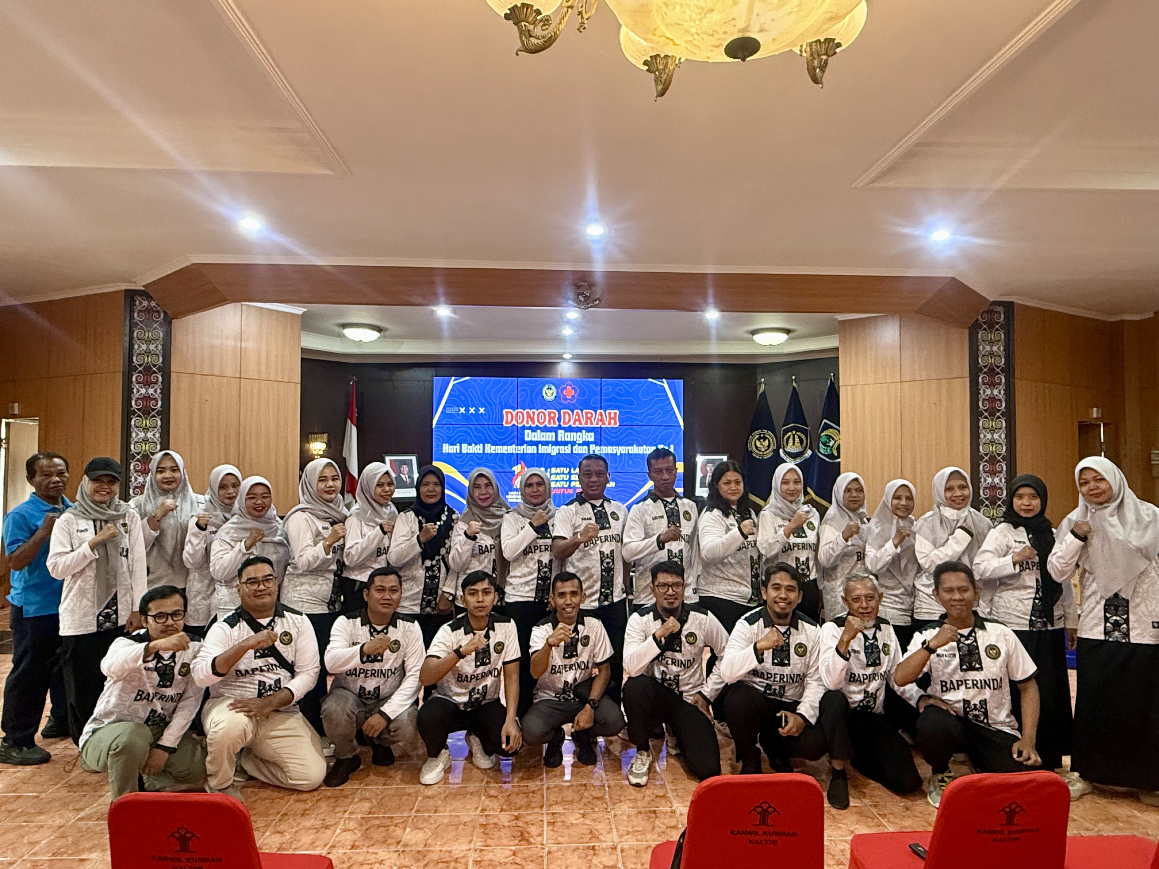 Balai Pemasyarakatan Kelas I Samarinda ikuti kegiatan donor darah - Photo 4